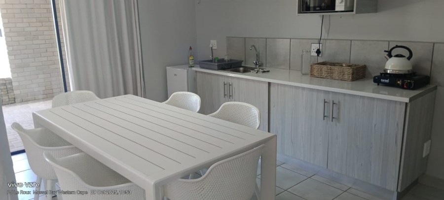 6 Bedroom Property for Sale in Seemeeu Park Western Cape